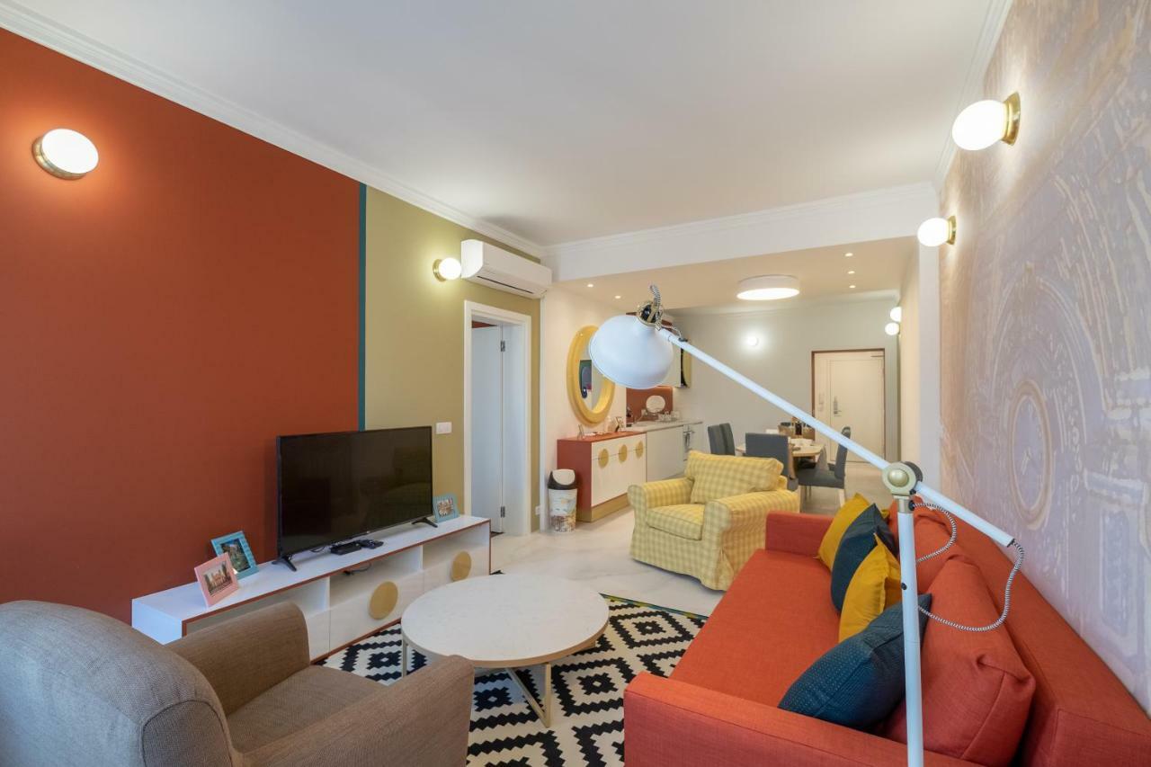 Vitosha Blvd 3-Bedroom, 2-Bathroom Lux Suite Sofia Ngoại thất bức ảnh