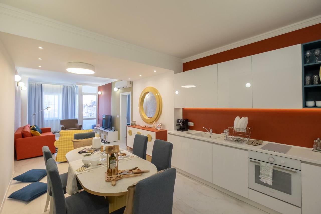Vitosha Blvd 3-Bedroom, 2-Bathroom Lux Suite Sofia Ngoại thất bức ảnh