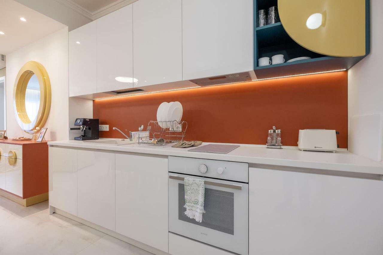 Vitosha Blvd 3-Bedroom, 2-Bathroom Lux Suite Sofia Ngoại thất bức ảnh