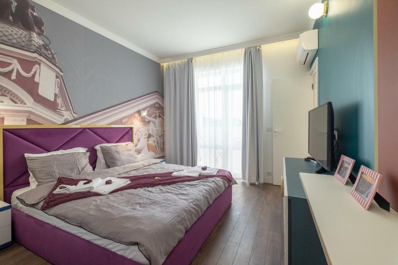 Vitosha Blvd 3-Bedroom, 2-Bathroom Lux Suite Sofia Ngoại thất bức ảnh