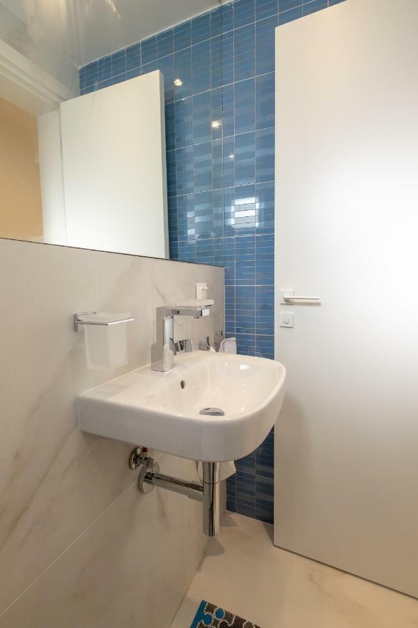 Vitosha Blvd 3-Bedroom, 2-Bathroom Lux Suite Sofia Ngoại thất bức ảnh